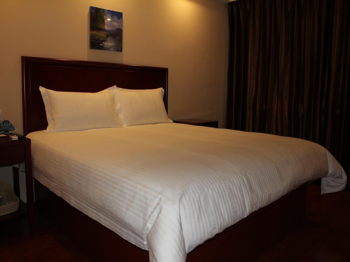 Greentree Inn Liaoning Dalian Development Zone Jinma Road Pedestrian Street Express Hotel Bagian luar foto