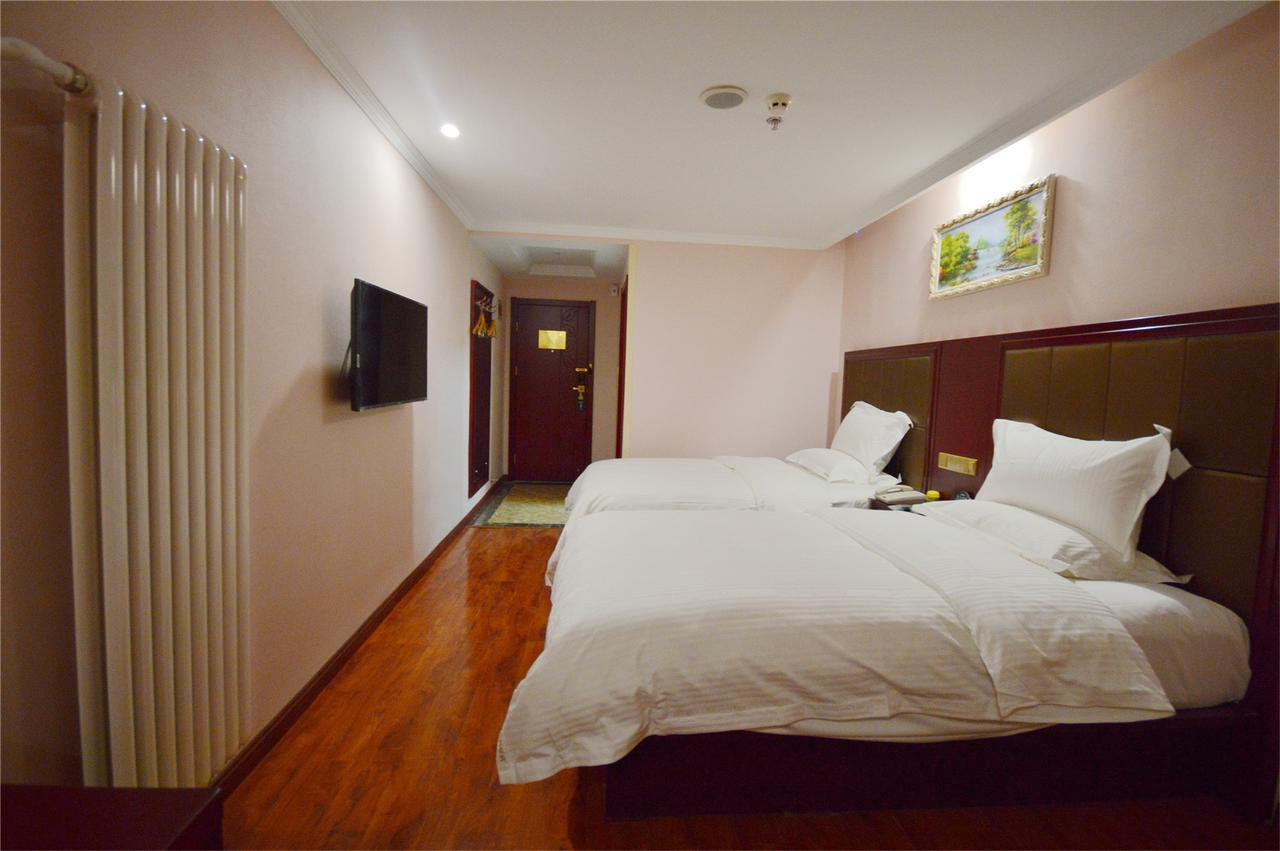 Greentree Inn Liaoning Dalian Development Zone Jinma Road Pedestrian Street Express Hotel Bagian luar foto