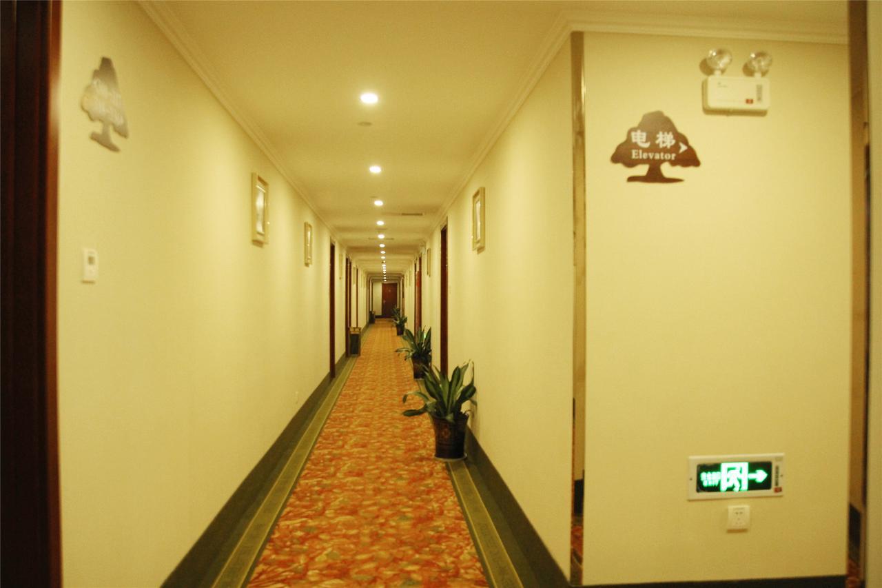 Greentree Inn Liaoning Dalian Development Zone Jinma Road Pedestrian Street Express Hotel Bagian luar foto